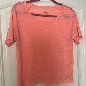 Nike Dri-fit T-shirt